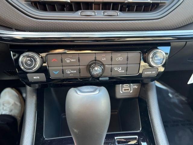 new 2026 Jeep Compass car, priced at $32,185