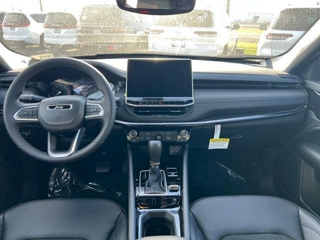 new 2026 Jeep Compass car, priced at $32,185