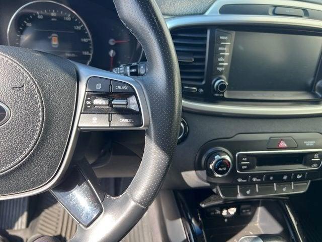 used 2019 Kia Sorento car, priced at $24,154