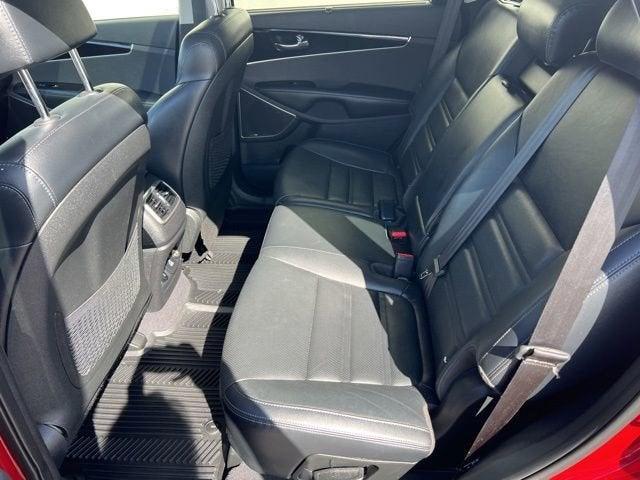 used 2019 Kia Sorento car, priced at $24,154