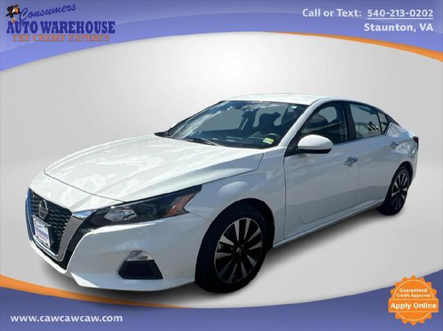 used 2022 Nissan Altima car, priced at $22,974