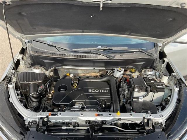 used 2022 Chevrolet Equinox car, priced at $19,000