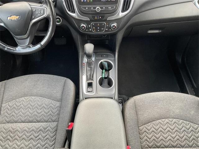 used 2022 Chevrolet Equinox car, priced at $19,000