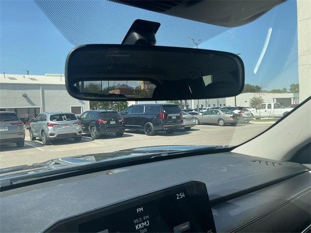 used 2022 Mitsubishi Outlander car, priced at $22,500