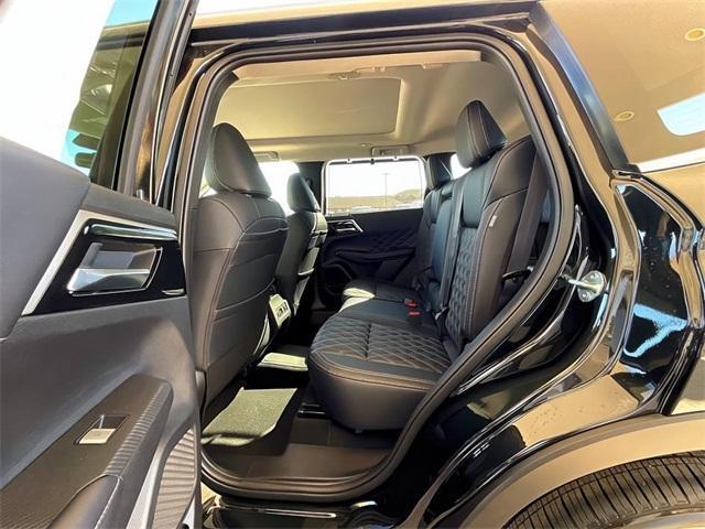 new 2025 Mitsubishi Outlander PHEV car, priced at $49,160