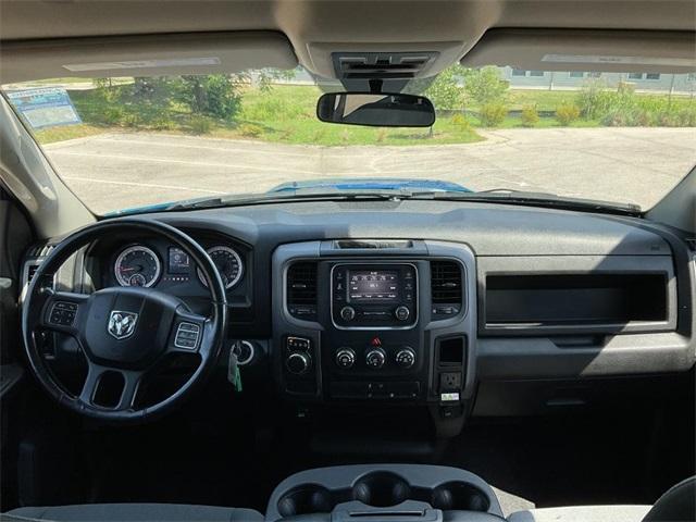 used 2022 Ram 1500 Classic car, priced at $25,000