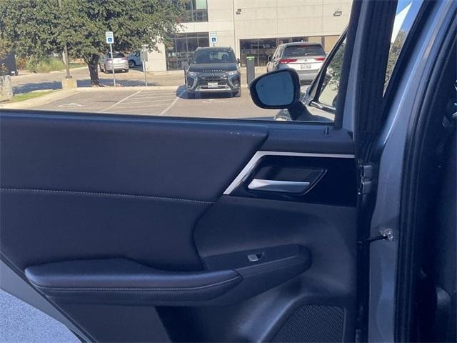 used 2024 Mitsubishi Outlander car, priced at $25,500