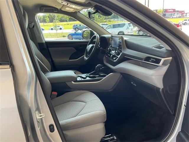 used 2021 Toyota Highlander car, priced at $30,000