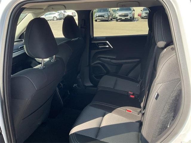 used 2024 Mitsubishi Outlander car, priced at $23,000