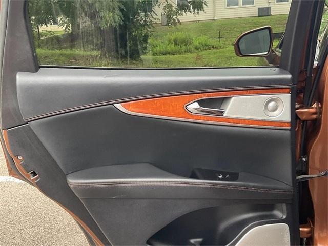 used 2019 Lincoln Nautilus car, priced at $24,000