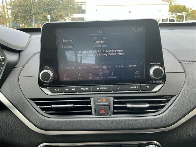 used 2022 Nissan Altima car, priced at $17,000