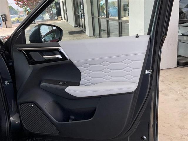 new 2025 Mitsubishi Outlander car, priced at $45,730