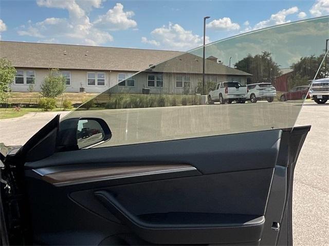 used 2022 Tesla Model 3 car, priced at $26,000
