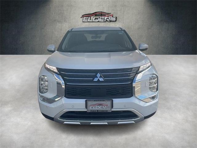 used 2024 Mitsubishi Outlander car, priced at $27,900