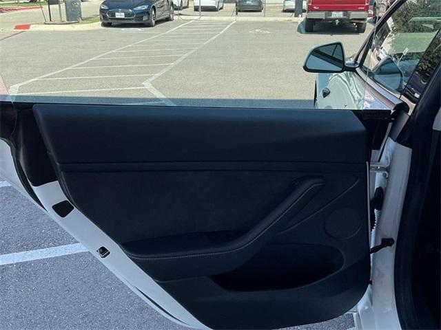 used 2021 Tesla Model 3 car, priced at $27,700