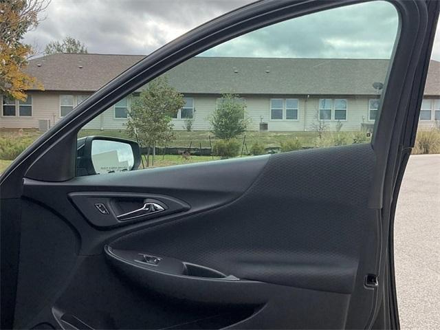 used 2023 Chevrolet Malibu car, priced at $18,500