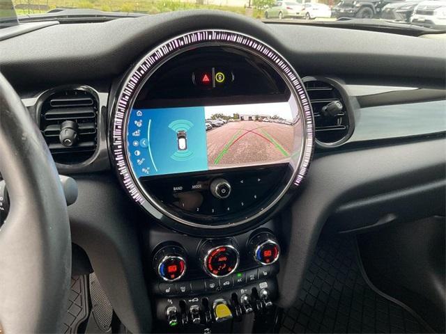 used 2023 MINI SE Hardtop car, priced at $24,774