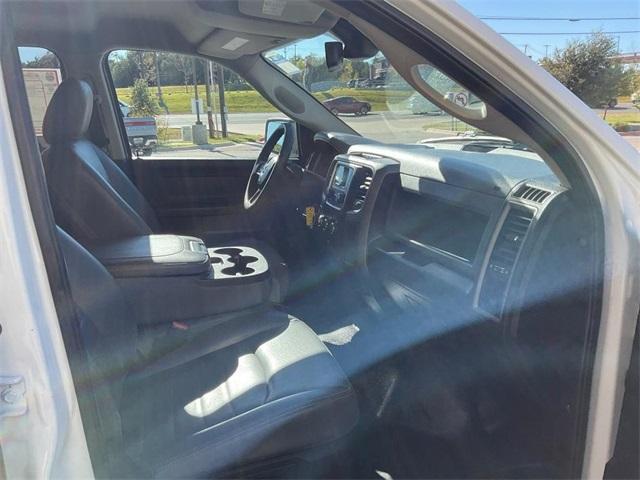 used 2019 Ram 1500 Classic car, priced at $24,000