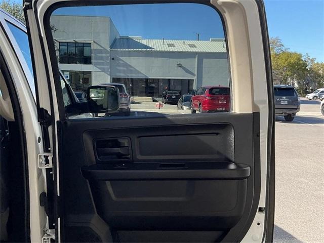 used 2019 Ram 1500 Classic car, priced at $24,000