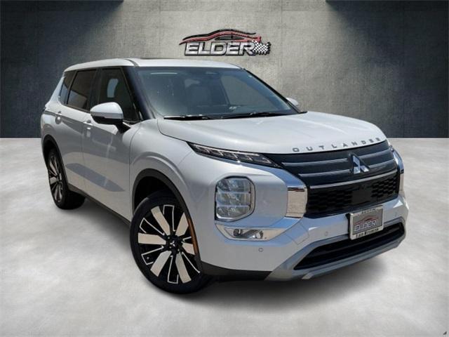 new 2025 Mitsubishi Outlander car, priced at $44,320