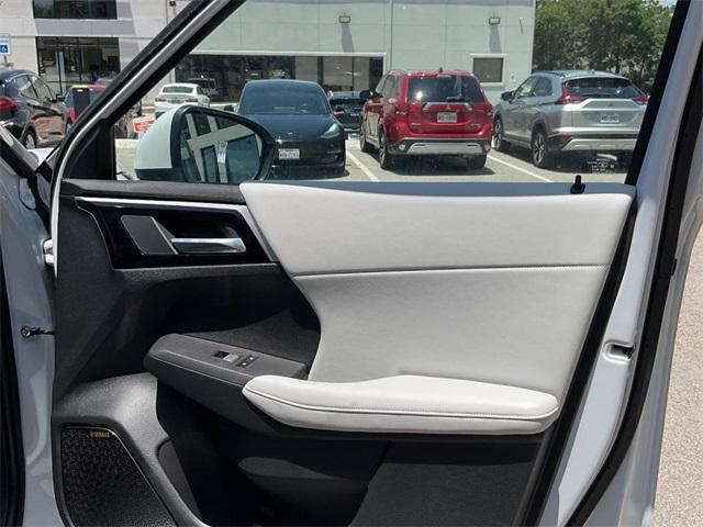new 2025 Mitsubishi Outlander car, priced at $44,320