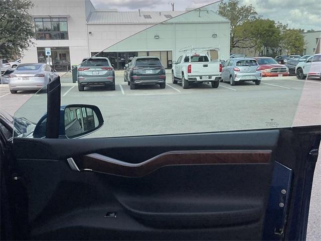 used 2020 Tesla Model X car, priced at $34,500