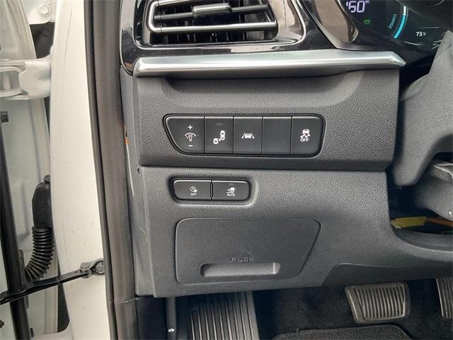 used 2022 Kia Niro EV car, priced at $24,774