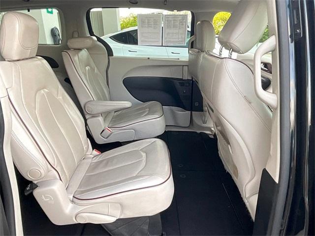 used 2020 Chrysler Pacifica car, priced at $25,977