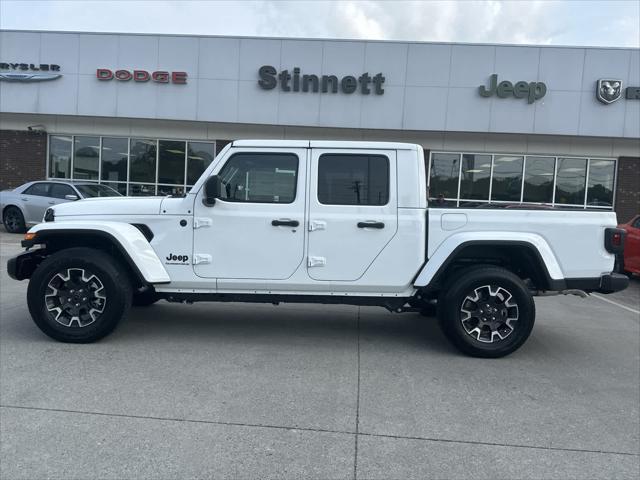 new 2024 Jeep Gladiator car, priced at $52,995