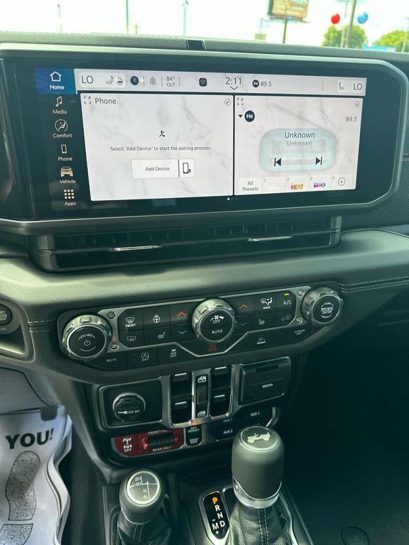 new 2025 Jeep Wrangler car, priced at $58,770