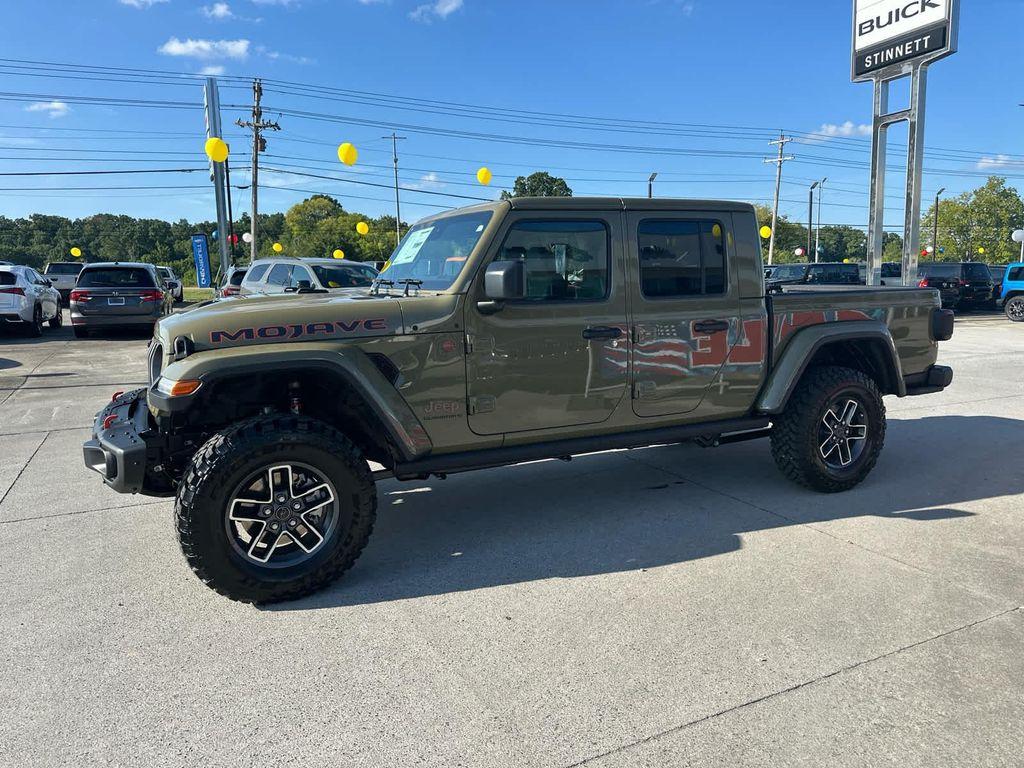 new 2025 Jeep Gladiator car, priced at $61,585