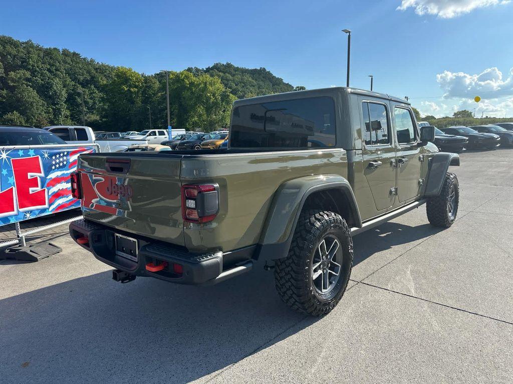 new 2025 Jeep Gladiator car, priced at $61,585