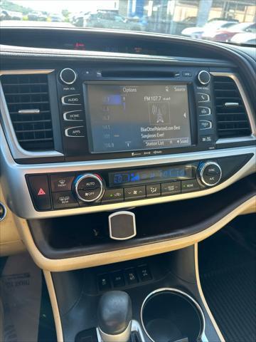 used 2017 Toyota Highlander car, priced at $15,988