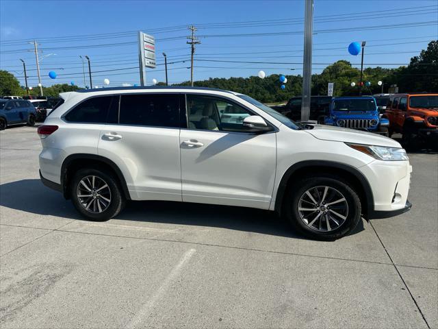 used 2017 Toyota Highlander car, priced at $15,988