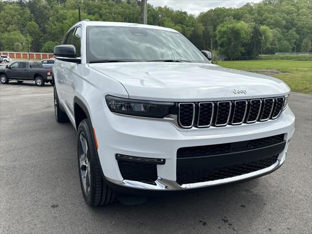 new 2024 Jeep Grand Cherokee L car, priced at $54,990