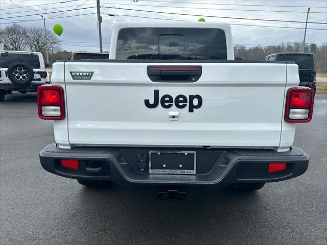 new 2025 Jeep Gladiator car, priced at $44,765