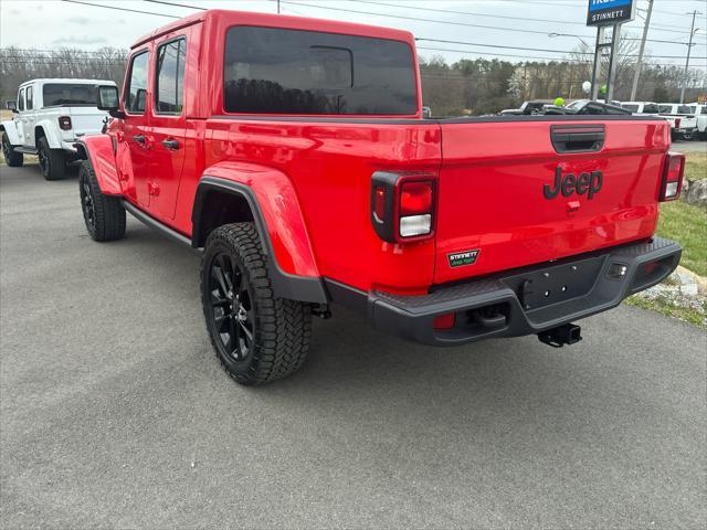 new 2025 Jeep Gladiator car, priced at $44,805