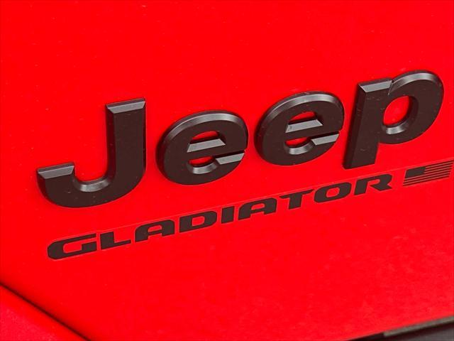 new 2025 Jeep Gladiator car, priced at $44,805