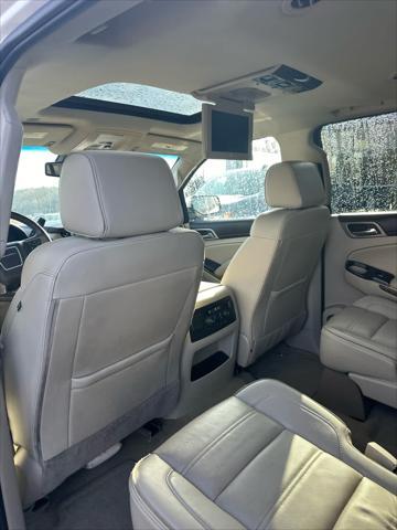 used 2017 GMC Yukon XL car, priced at $26,988