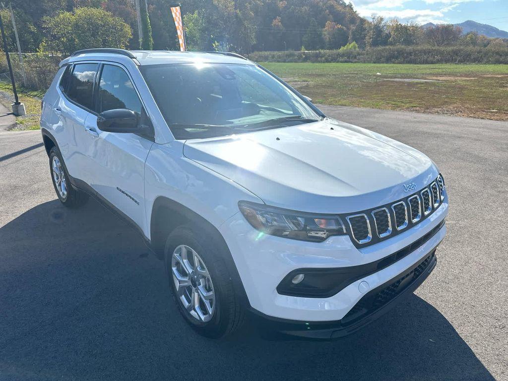 new 2025 Jeep Compass car, priced at $28,995