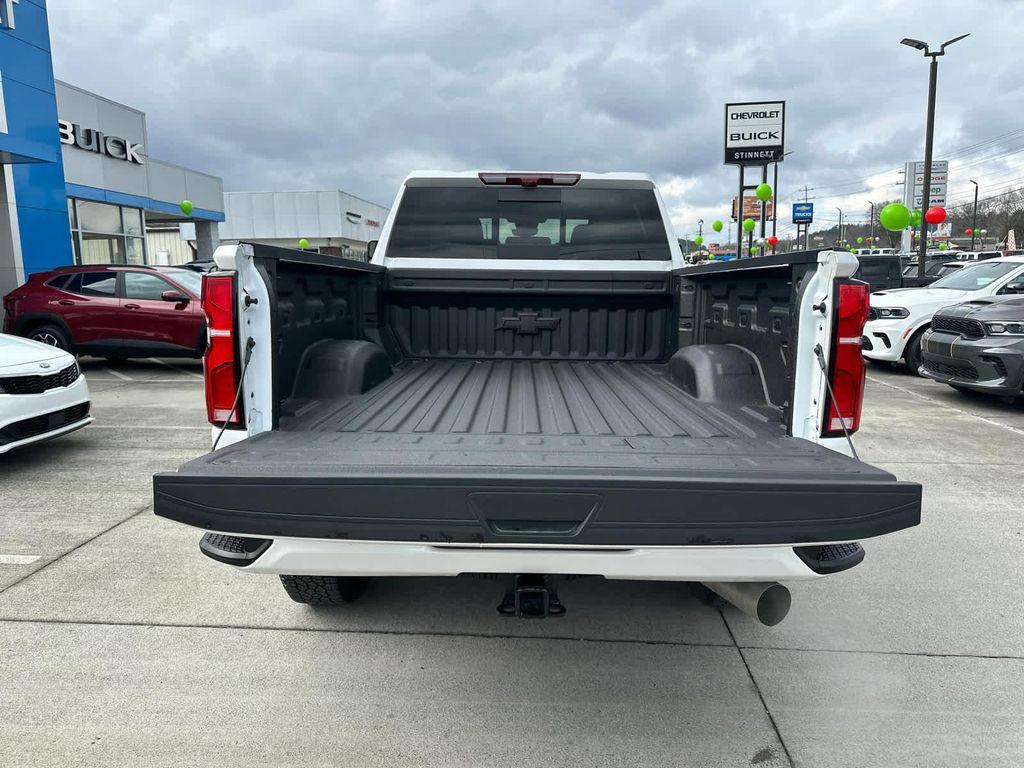 new 2025 Chevrolet Silverado 2500 car, priced at $79,990
