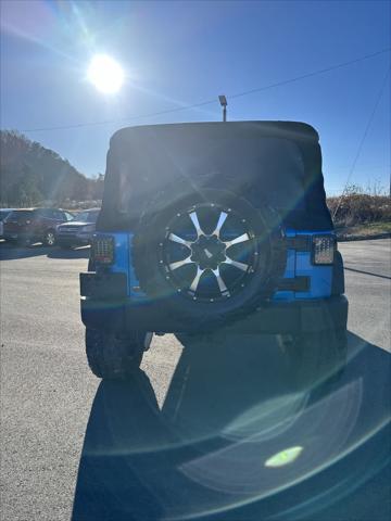 used 2015 Jeep Wrangler Unlimited car, priced at $16,988