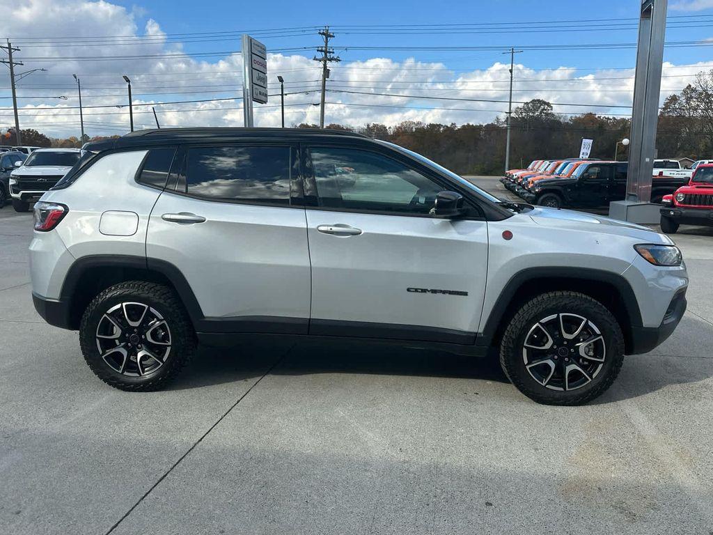 new 2026 Jeep Compass car, priced at $35,510