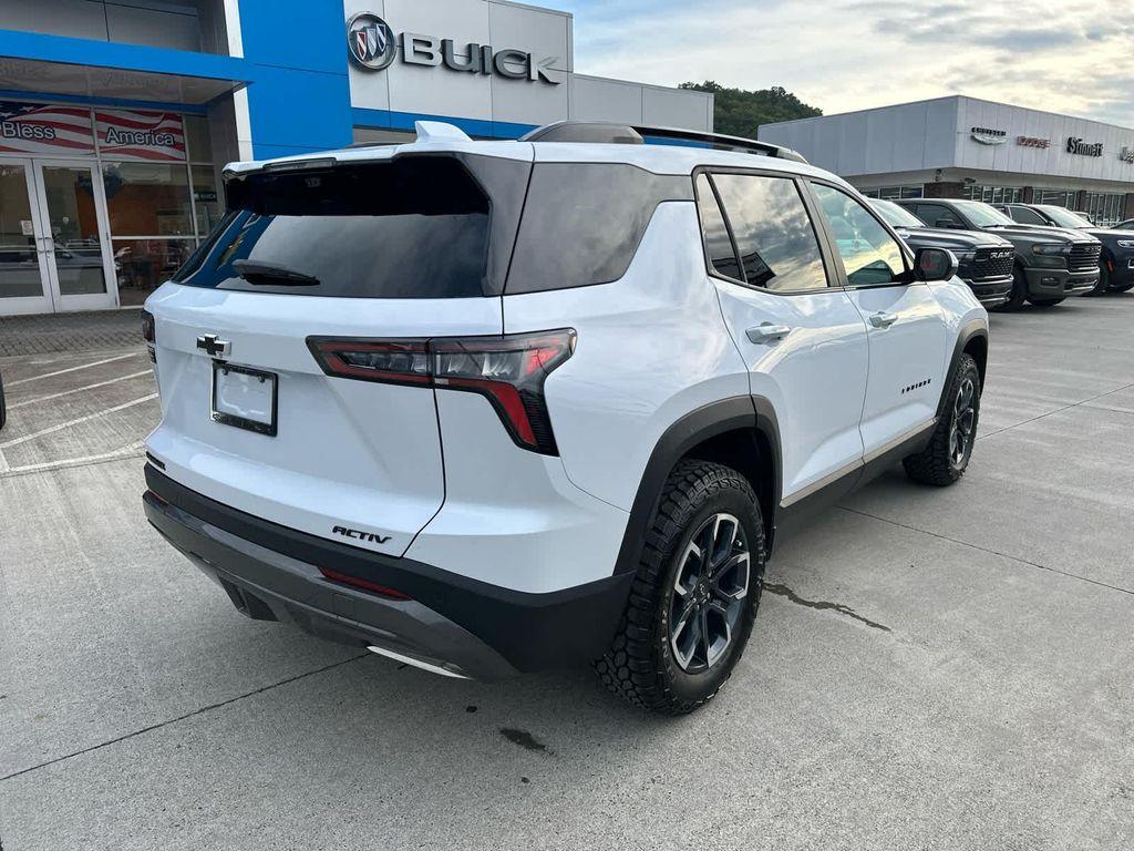 new 2026 Chevrolet Equinox car, priced at $38,995