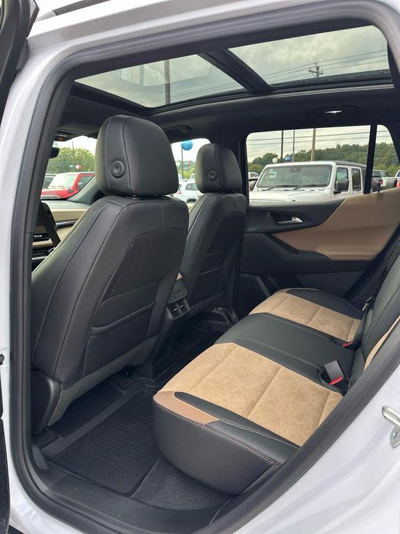 new 2026 Chevrolet Equinox car, priced at $38,995