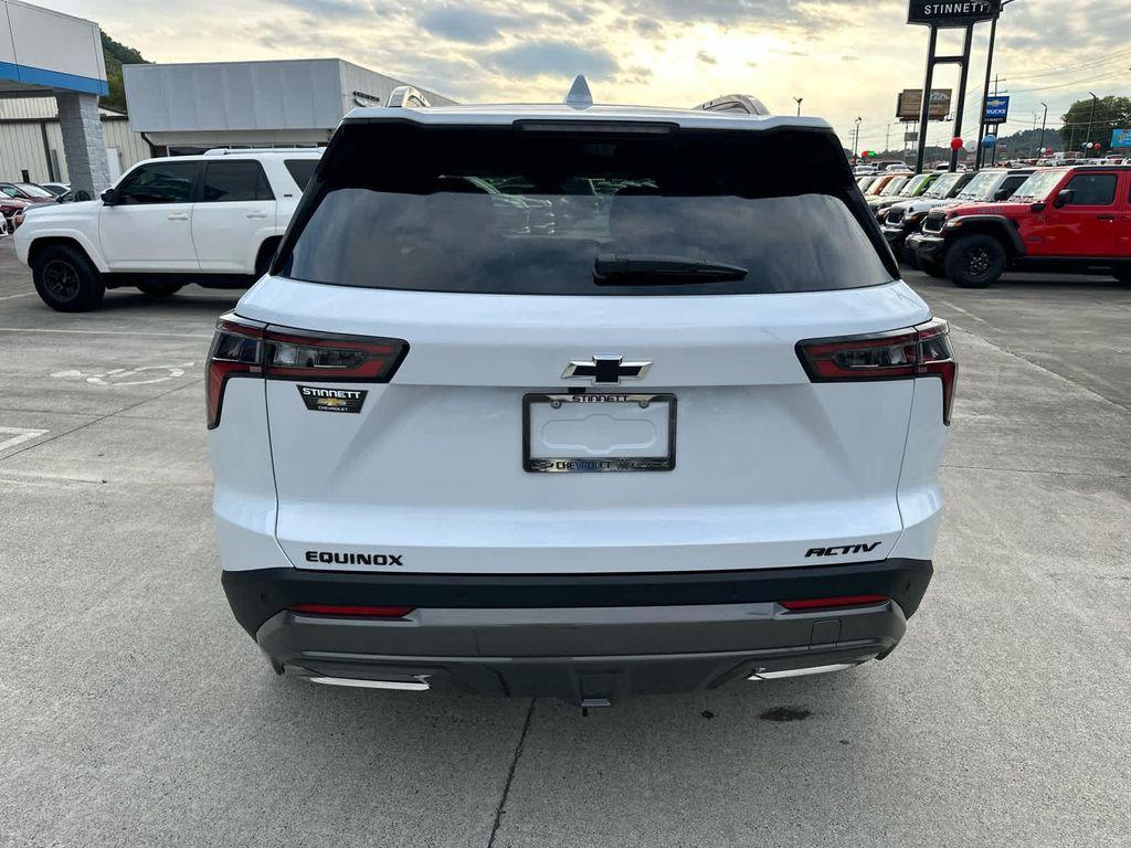 new 2026 Chevrolet Equinox car, priced at $38,995