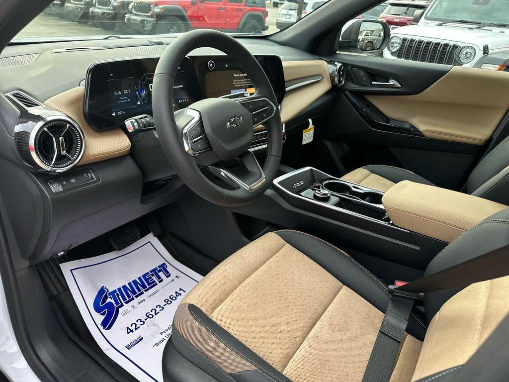 new 2026 Chevrolet Equinox car, priced at $38,995