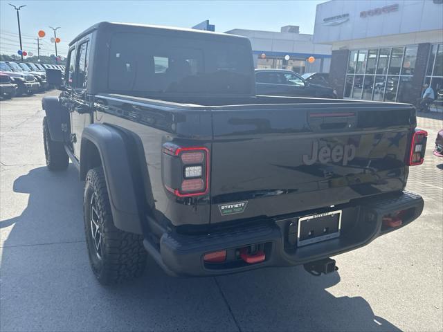 new 2024 Jeep Gladiator car, priced at $59,996