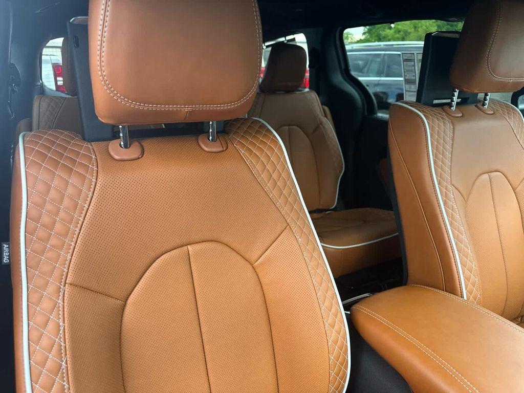 new 2025 Chrysler Pacifica car, priced at $54,230