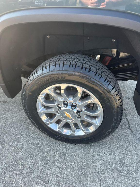 used 2025 Chevrolet Silverado 3500 car, priced at $76,988